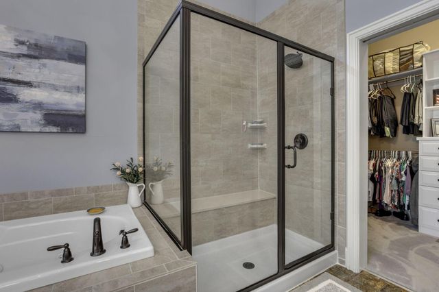 3871 Shadowstone Way, Columbus, OH 43221