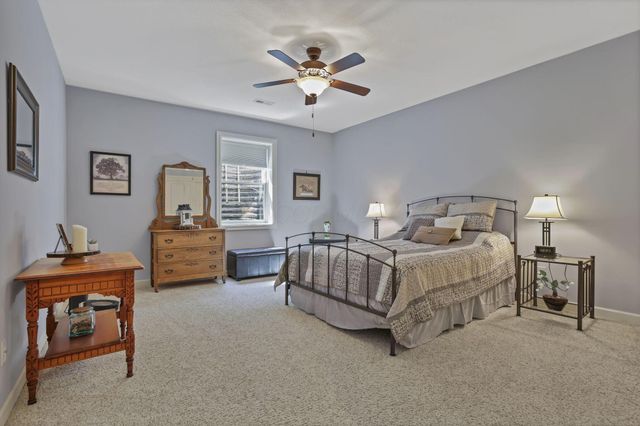 3871 Shadowstone Way, Columbus, OH 43221