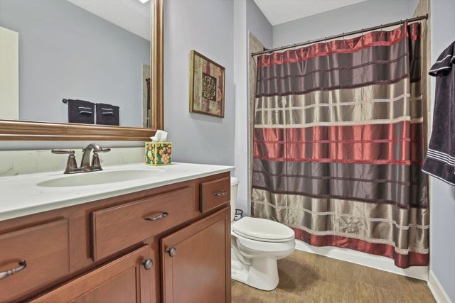 3871 Shadowstone Way, Columbus, OH 43221