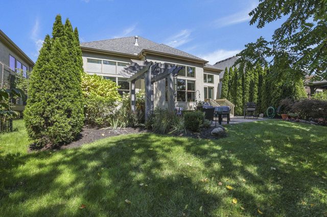 3871 Shadowstone Way, Columbus, OH 43221