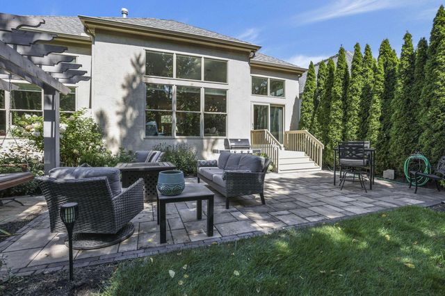3871 Shadowstone Way, Columbus, OH 43221