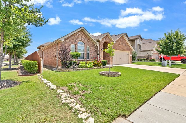 7244 Montosa Trail, Fort Worth, TX 76131