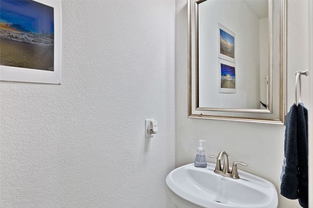 7244 Montosa Trail, Fort Worth, TX 76131