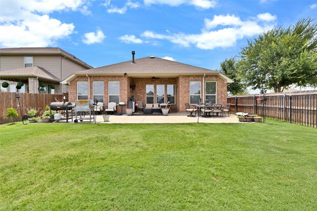 7244 Montosa Trail, Fort Worth, TX 76131