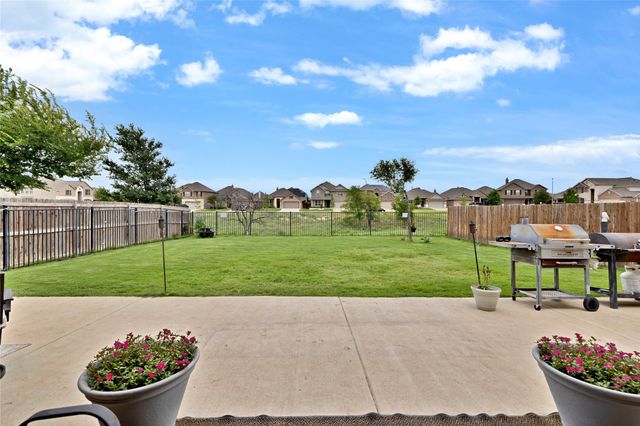 7244 Montosa Trail, Fort Worth, TX 76131