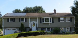 54 Burnham Rd, Billerica, MA 01862