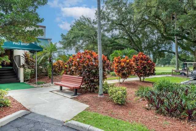 9430 Poinciana Place 110, Davie, FL 33324