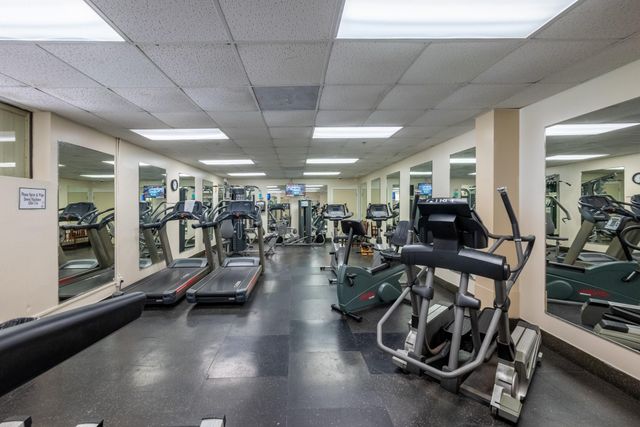 9430 Poinciana Place 110, Davie, FL 33324