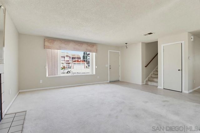 1572 Antoine Dr, San Diego, CA 92139
