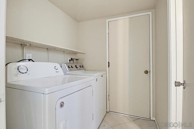1572 Antoine Dr, San Diego, CA 92139