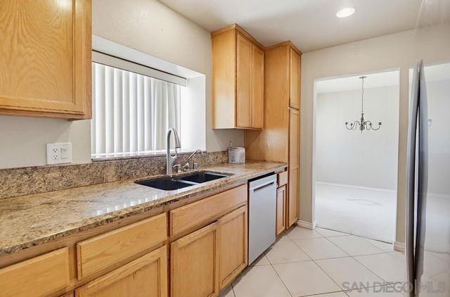 1572 Antoine Dr, San Diego, CA 92139