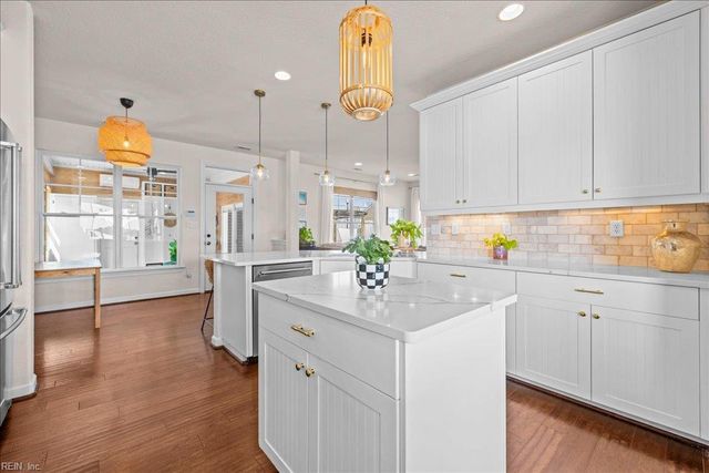 2137 Nottoway LN, Virginia Beach, VA 23456