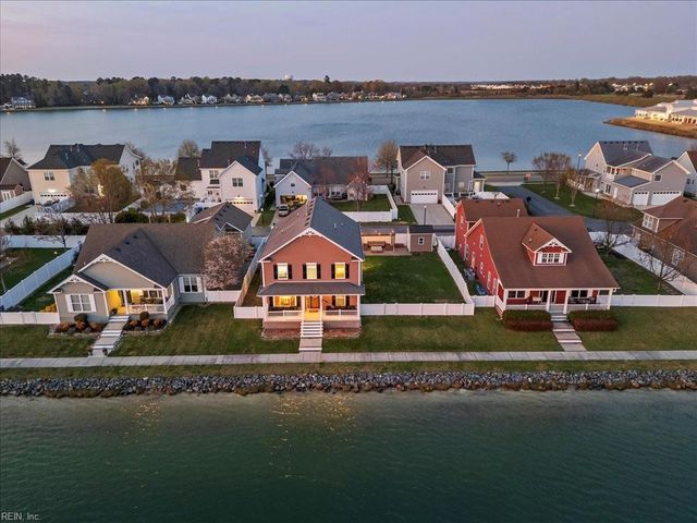 2137 Nottoway LN, Virginia Beach, VA 23456