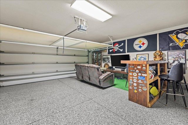 2137 Nottoway LN, Virginia Beach, VA 23456