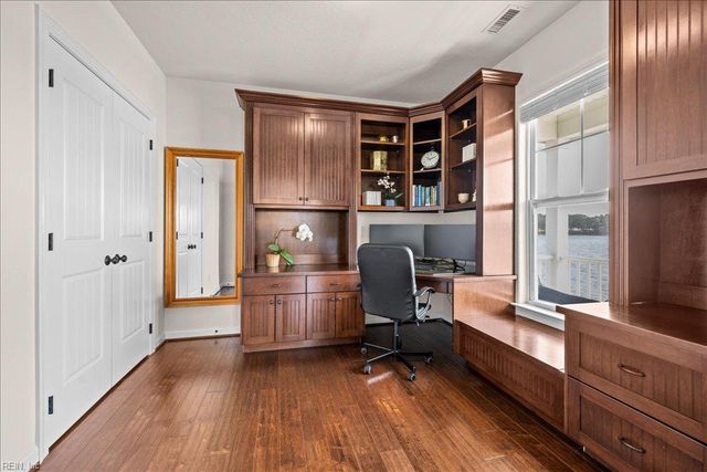 2137 Nottoway LN, Virginia Beach, VA 23456