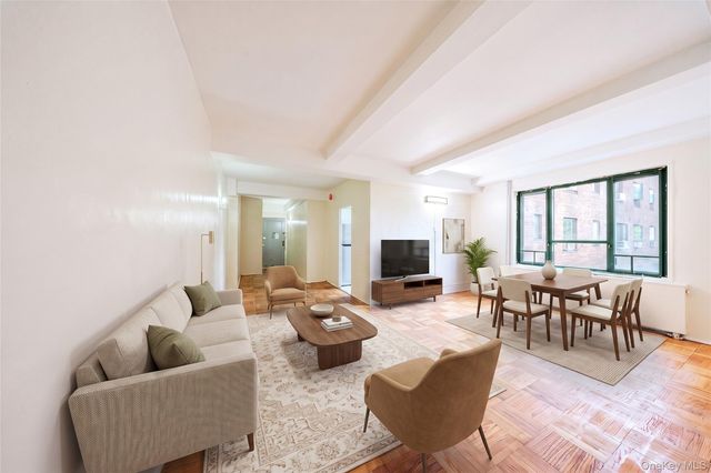 1562 Unionport Road 3F, Bronx, NY 10462