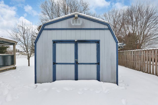 9841 Woodsfield Circle NW, Pickerington, OH 43147