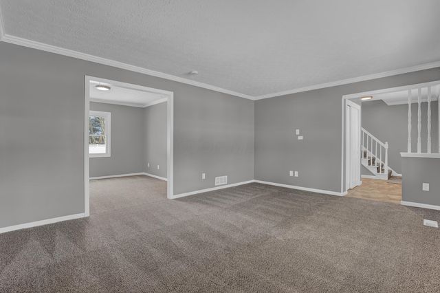 9841 Woodsfield Circle NW, Pickerington, OH 43147