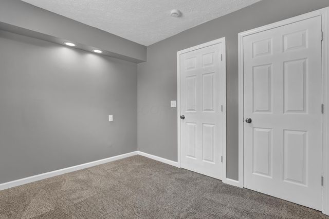 9841 Woodsfield Circle NW, Pickerington, OH 43147