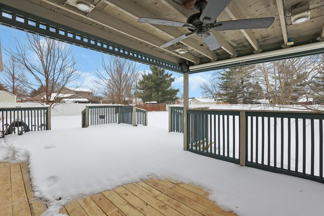 9841 Woodsfield Circle NW, Pickerington, OH 43147