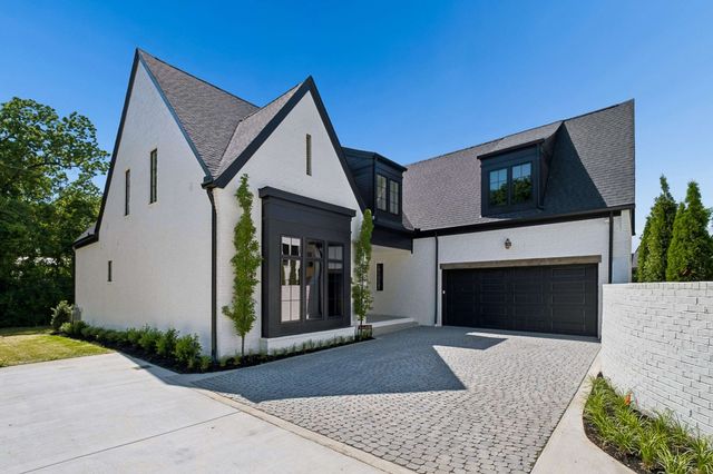 5448B Franklin Pike Cir, Brentwood, TN 37027