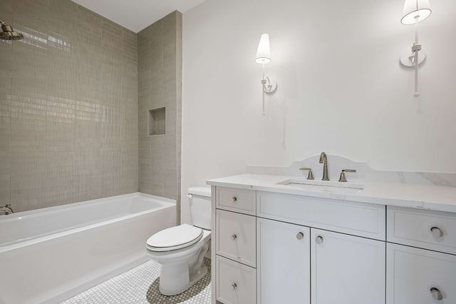 5448B Franklin Pike Cir, Brentwood, TN 37027