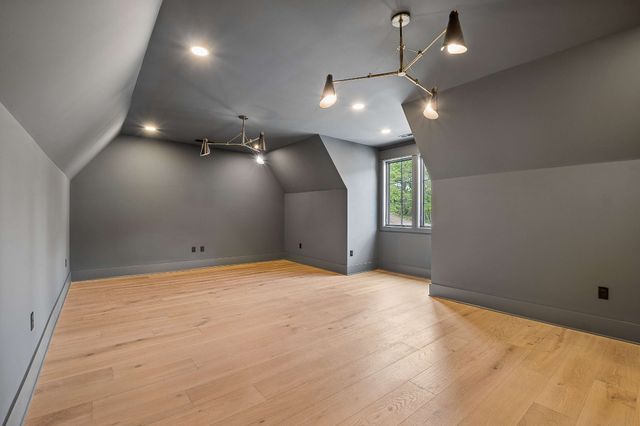 5448B Franklin Pike Cir, Brentwood, TN 37027