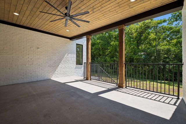 5448B Franklin Pike Cir, Brentwood, TN 37027