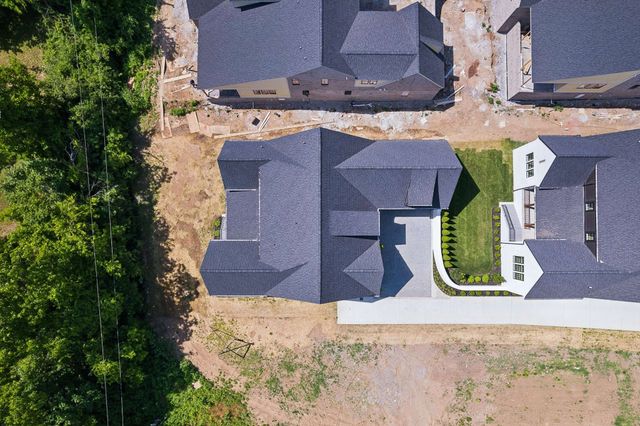 5448B Franklin Pike Cir, Brentwood, TN 37027