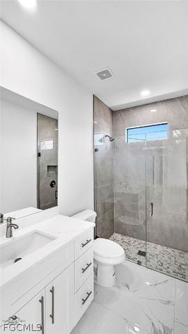 1752 Pine AVE, Lehigh Acres, FL 33972