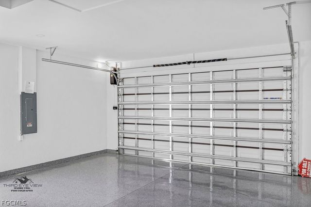 1752 Pine AVE, Lehigh Acres, FL 33972