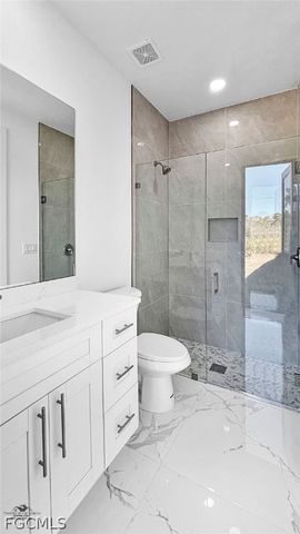 1752 Pine AVE, Lehigh Acres, FL 33972