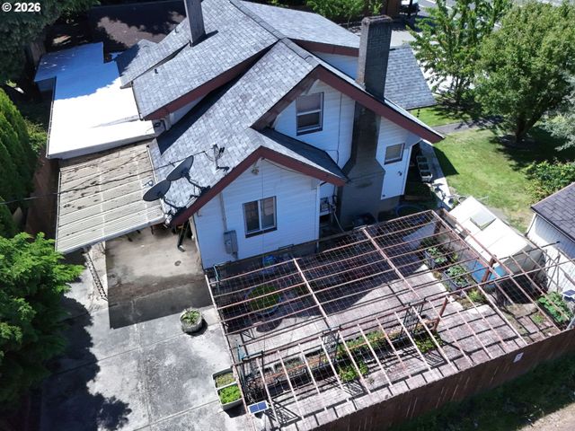 2424 Ne 102ND Ave, Portland, OR 97220