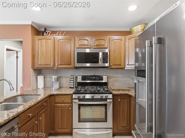 47621 Valley Forge Drive, Macomb, MI 48044