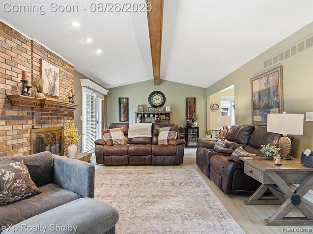 47621 Valley Forge Drive, Macomb, MI 48044