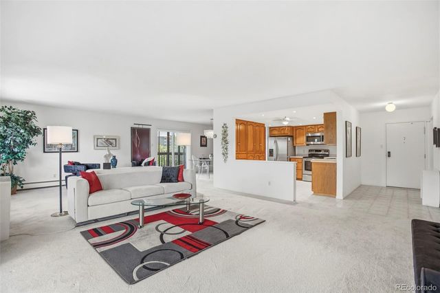 14050 E Linvale Place 401, Aurora, CO 80014