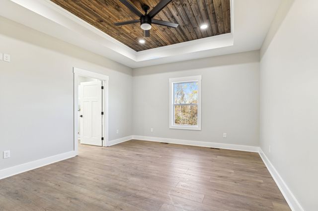 820 Country Wood Ct, Cookeville, TN 38506