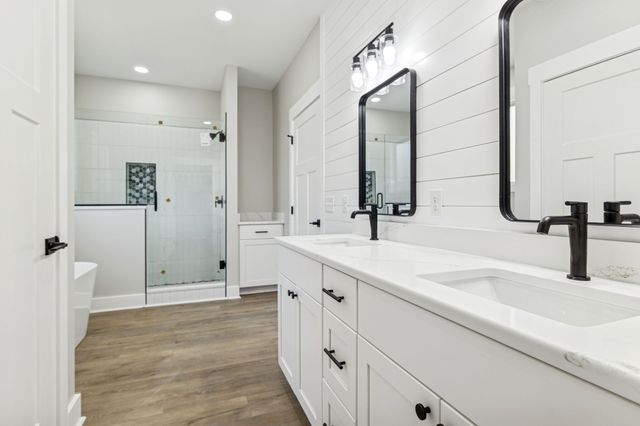 820 Country Wood Ct, Cookeville, TN 38506