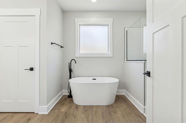 820 Country Wood Ct, Cookeville, TN 38506