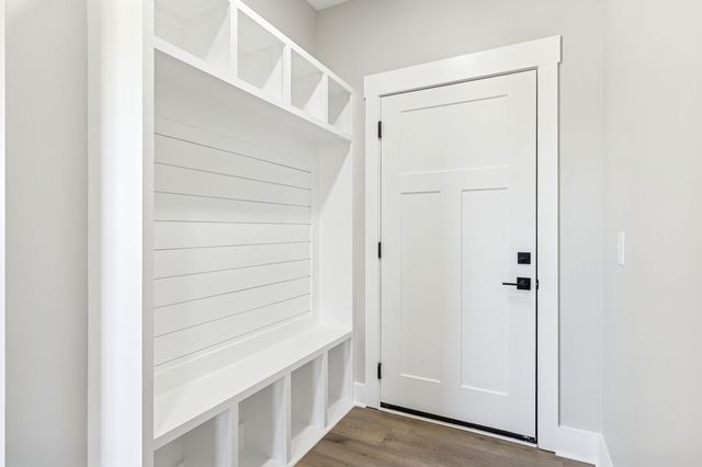 820 Country Wood Ct, Cookeville, TN 38506