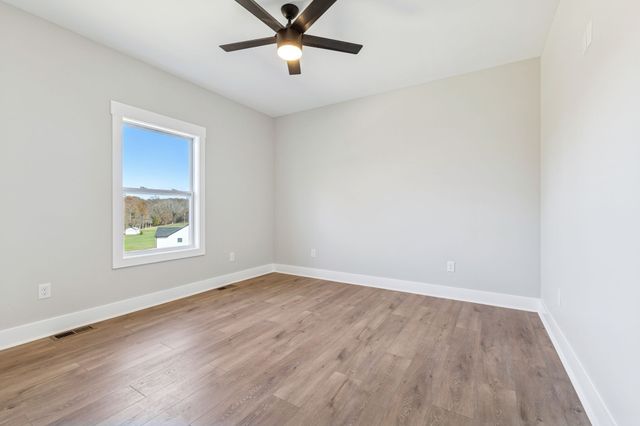 820 Country Wood Ct, Cookeville, TN 38506