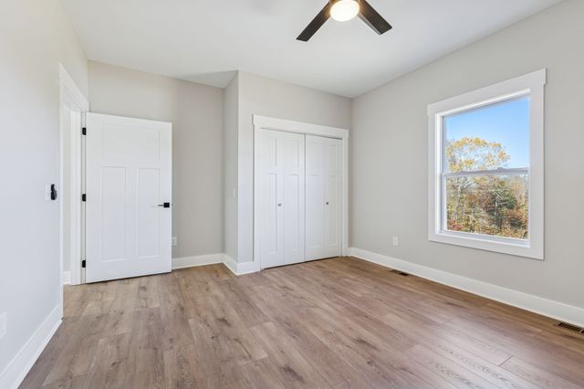 820 Country Wood Ct, Cookeville, TN 38506