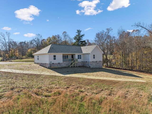 820 Country Wood Ct, Cookeville, TN 38506