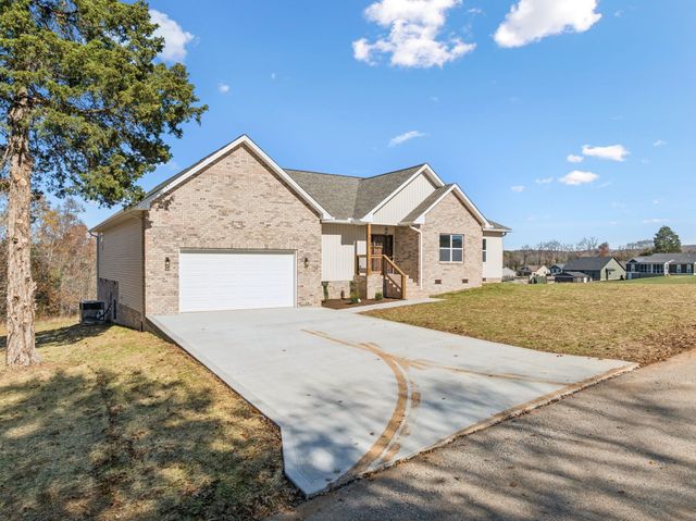 820 Country Wood Ct, Cookeville, TN 38506