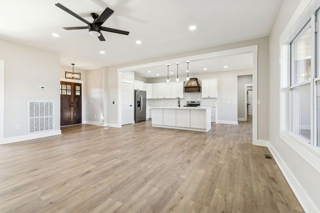 820 Country Wood Ct, Cookeville, TN 38506