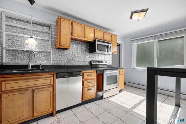 505 Horton Hill Road, Naugatuck, CT 06770