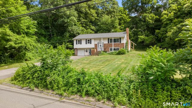 505 Horton Hill Road, Naugatuck, CT 06770