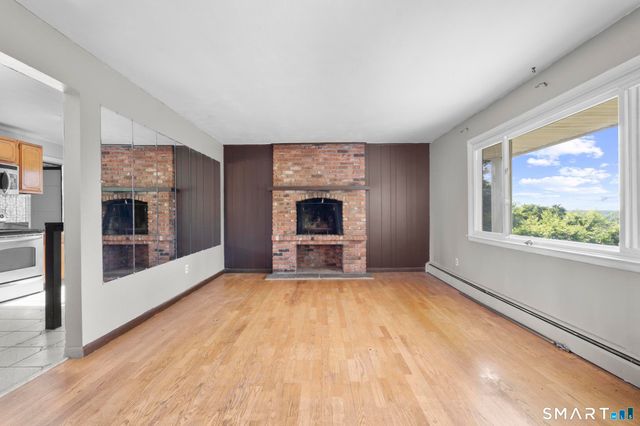 505 Horton Hill Road, Naugatuck, CT 06770