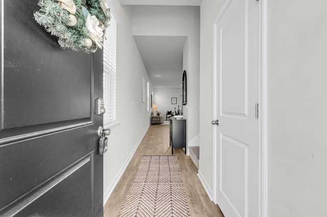 683 Ladywood Drive, Summerville, SC 29486