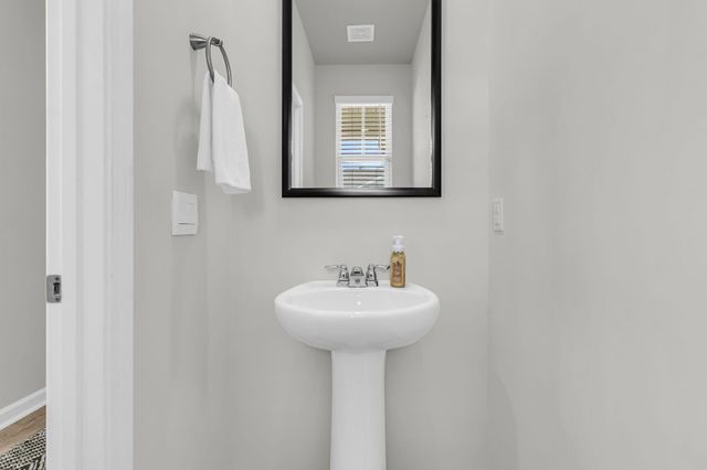 683 Ladywood Drive, Summerville, SC 29486